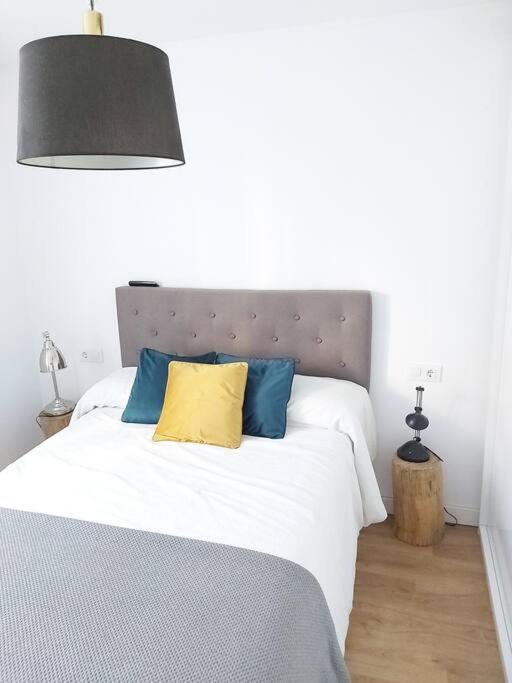 סביליה Luminoso Apartamento En El Centro, Con Mucho Arte מראה חיצוני תמונה