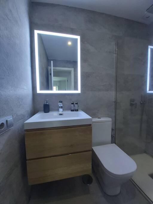 סביליה Luminoso Apartamento En El Centro, Con Mucho Arte מראה חיצוני תמונה